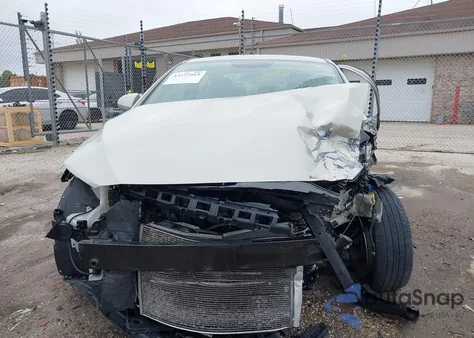 2017 Hyundai Elantra Se из США, поврежденный, VIN KMHD84LF5HU063211